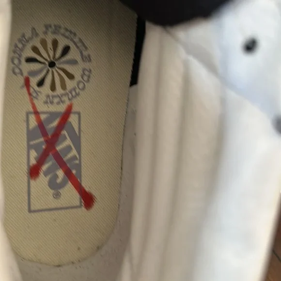 #39❤️ NWT Vans X Divine Energy HI Tops - Picture 8 of 10